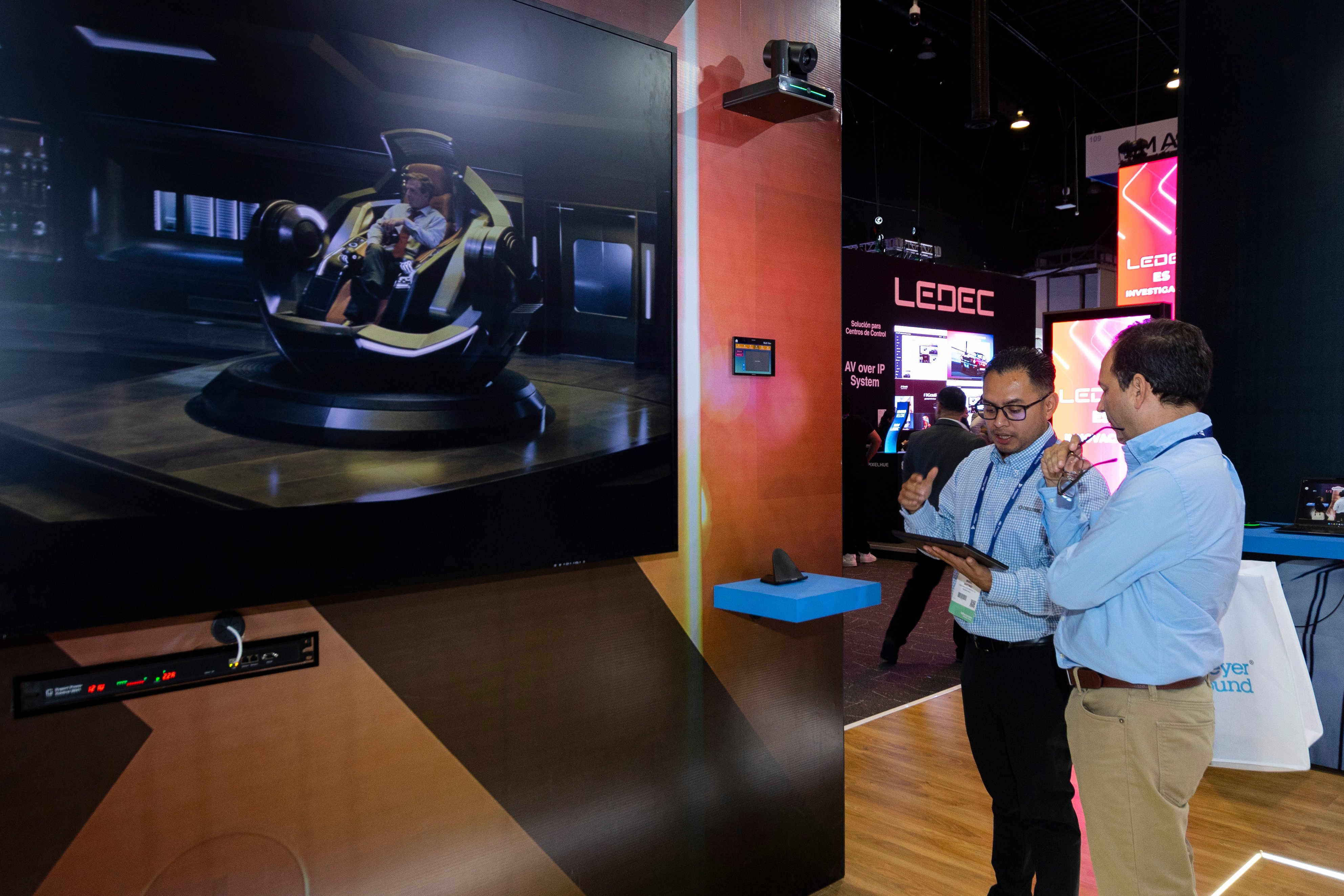 TECSOCRESTRON-IC2025-83